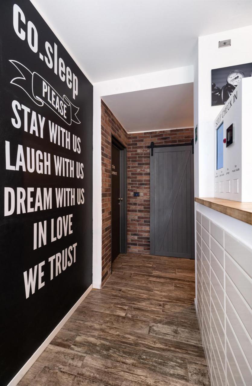 Co.Sleep Hotel Rome Bagian luar foto